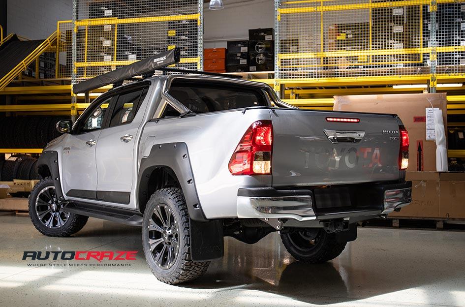 TOYOTA HILUX N80 4WD HE901 SATIN BLACK